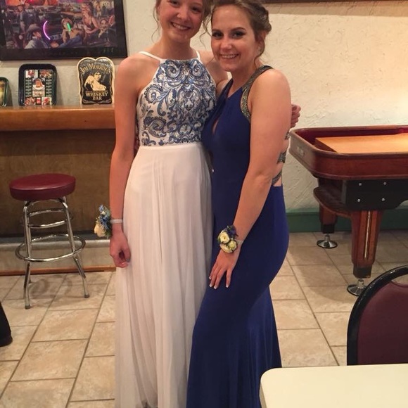 Prom/Homecoming Dress - Picture 5 of 5